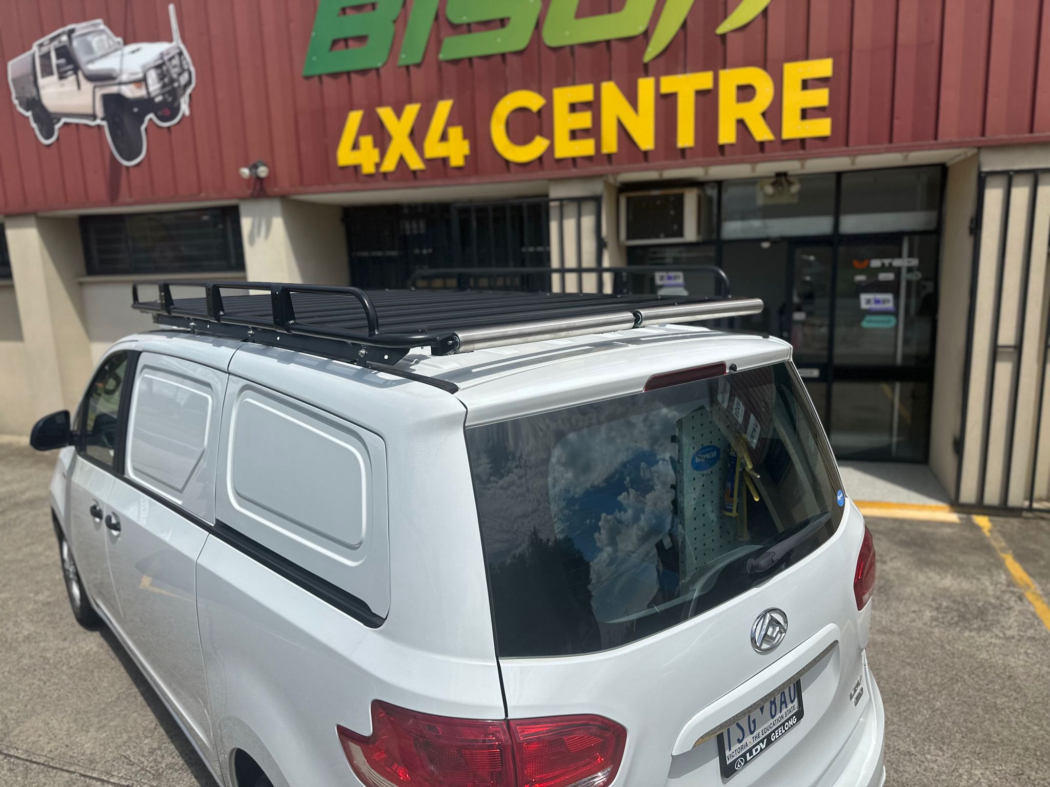 BISON 4X4 STEEL TRADESMAN ROOF RACK FOR TOYOTA HIACE COMMUTER 2019+