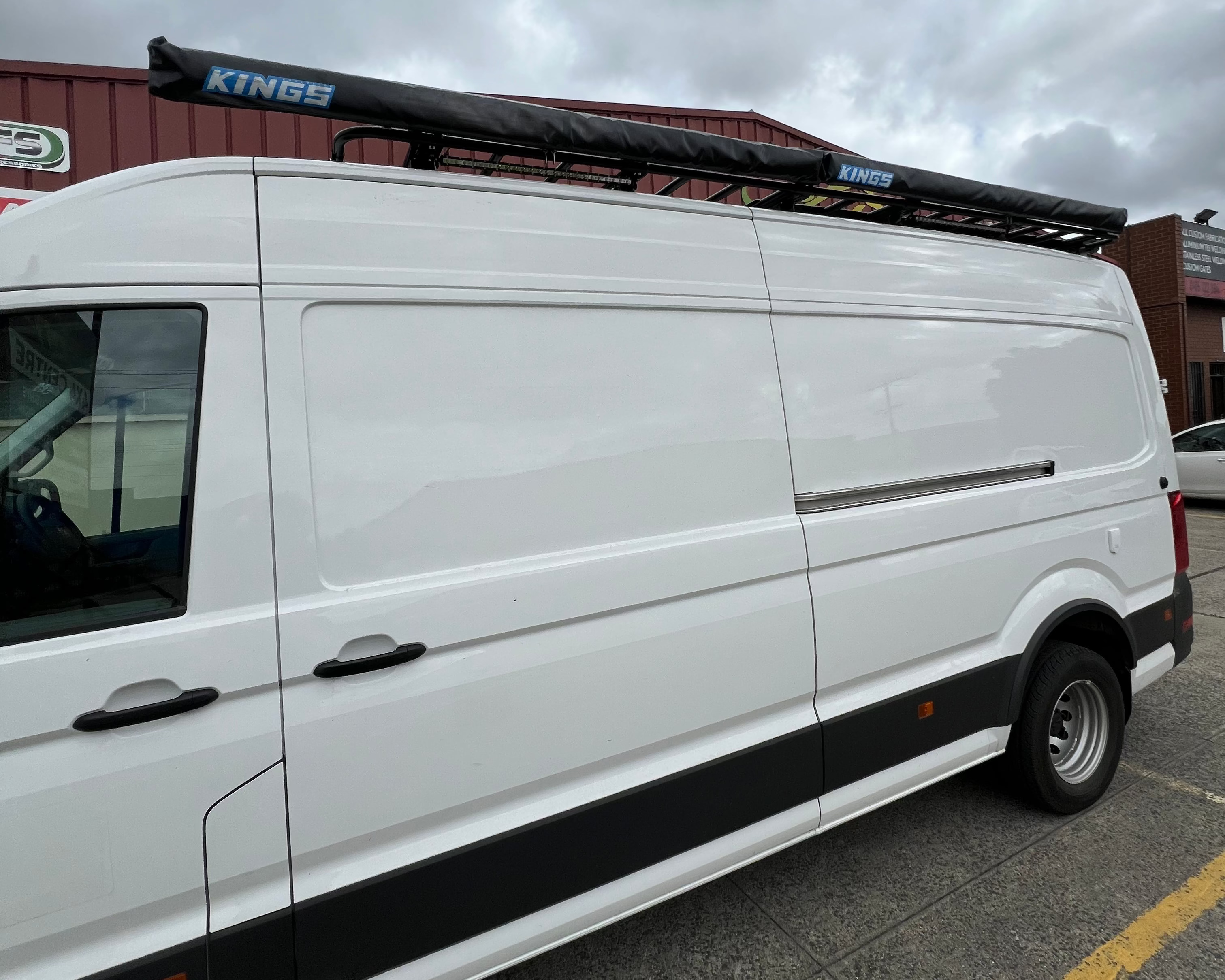 BISON 4X4 STEEL TRADESMAN ROOF RACK FOR VOLKSWAGEN CRAFTER 2F 2017+