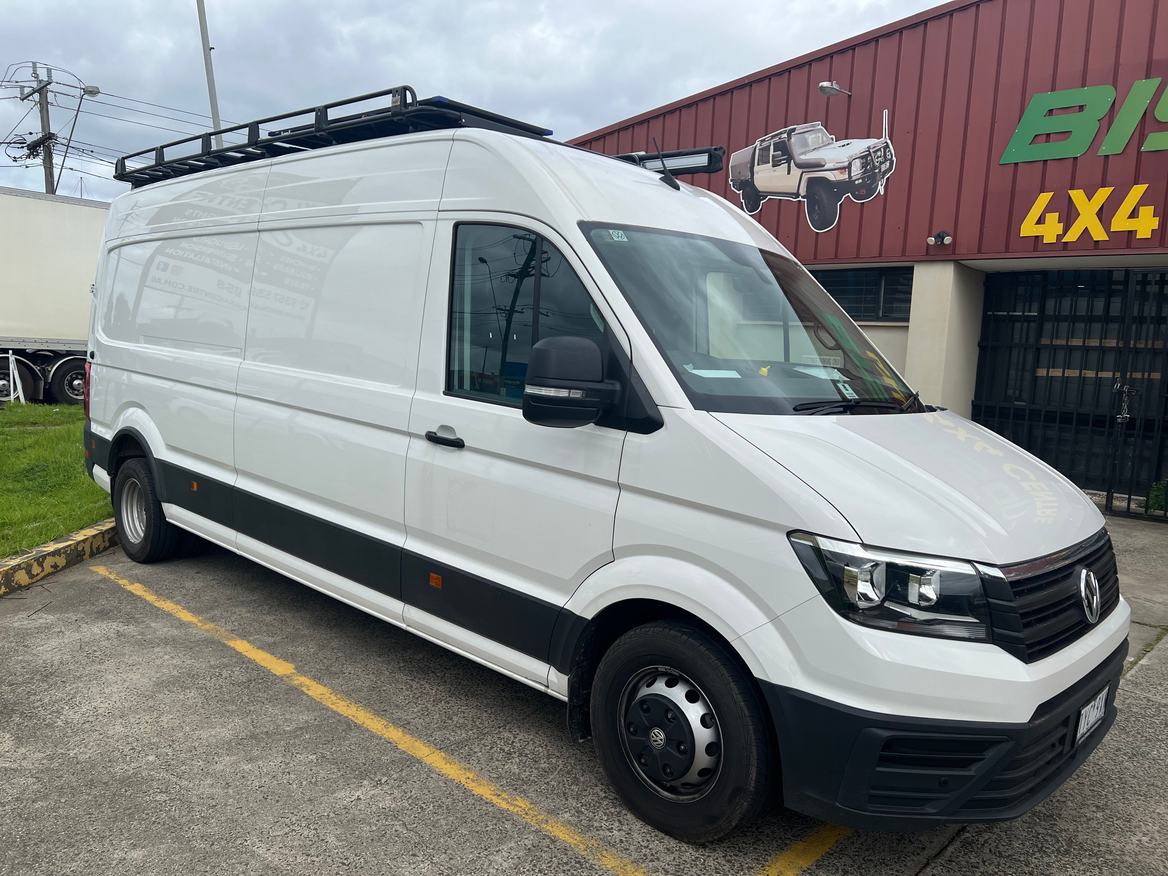 BISON 4X4 STEEL TRADESMAN ROOF RACK FOR VOLKSWAGEN CRAFTER 2F 2017+