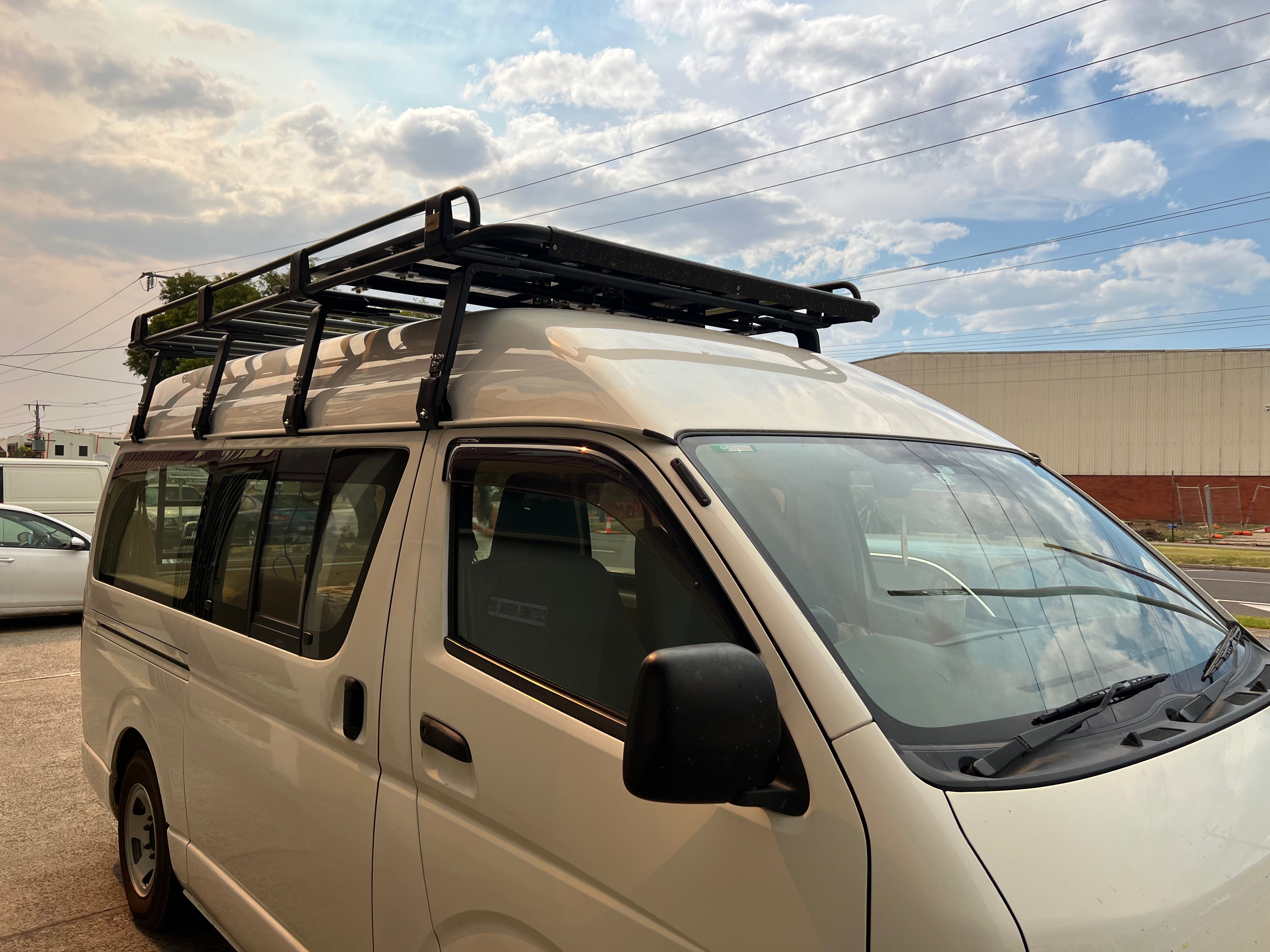 BISON 4X4 STEEL TRADESMAN ROOF RACK FOR TOYOTA HIACE COMMUTER 1989-2003