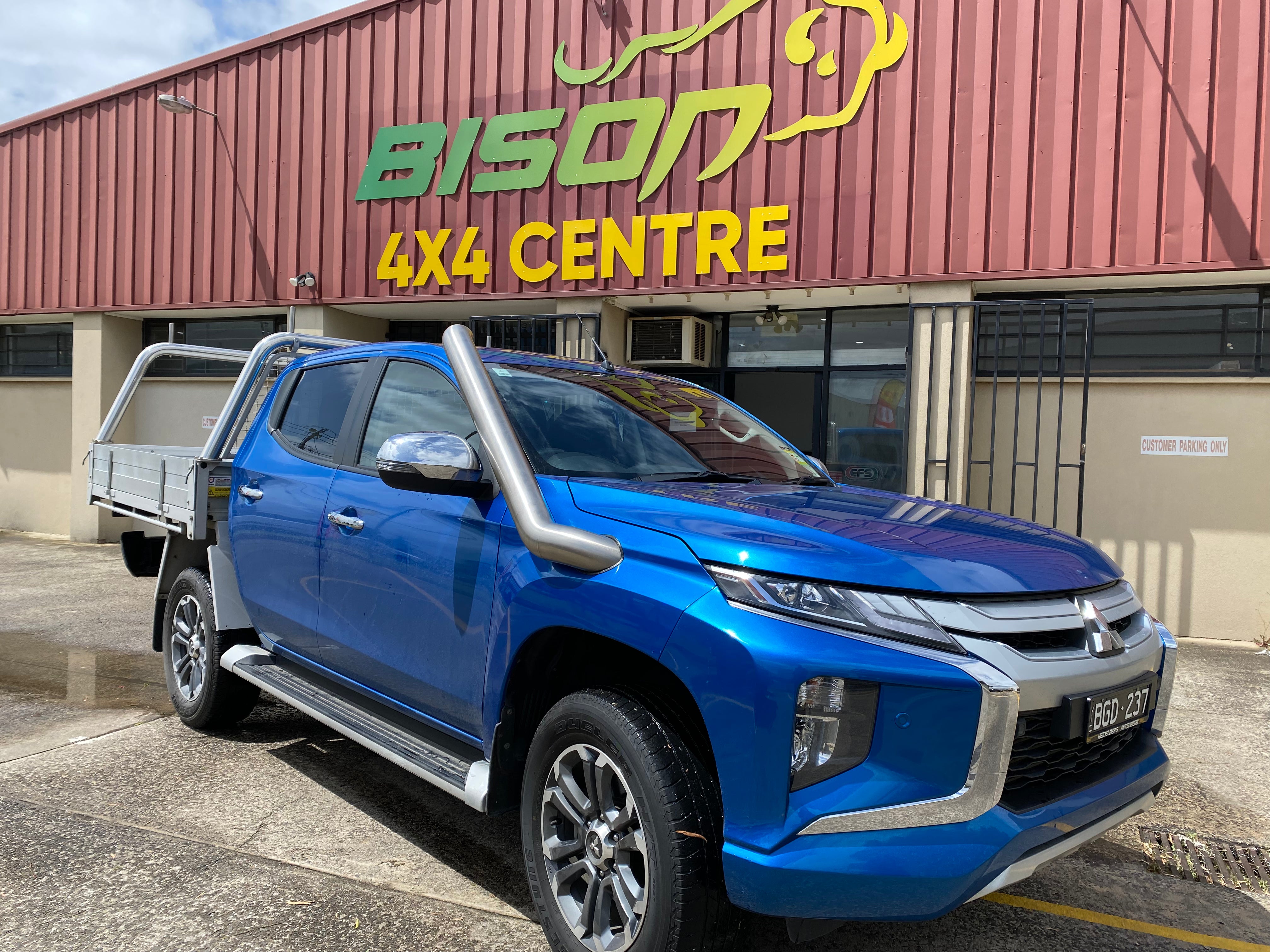 BISON4X4 STAINLESS STEEL SNORKEL FOR MITSUBISHI TRITON MR