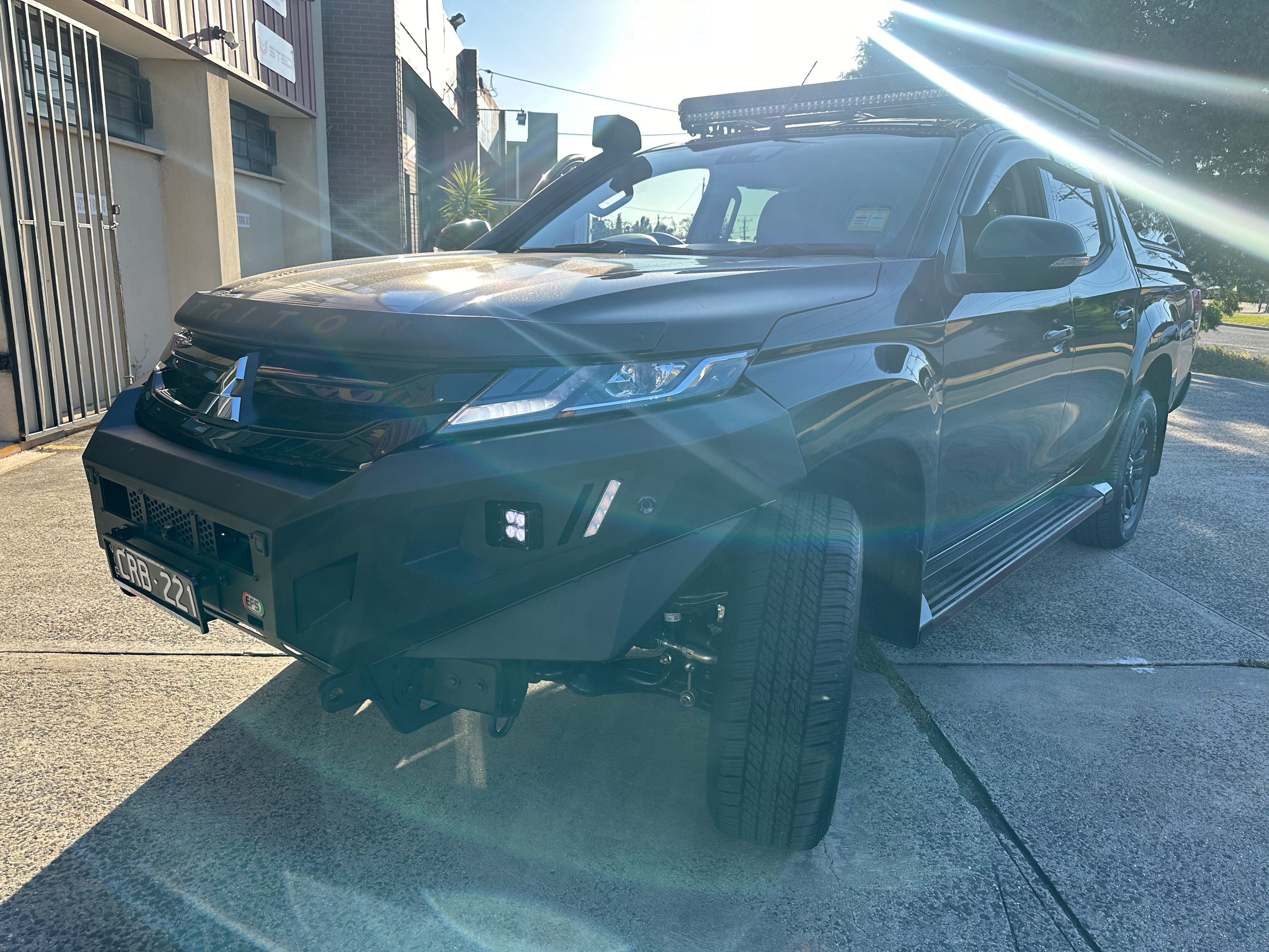 BISON 4X4 FLAT ROOF RACK FOR MITSUBISHI TRITON