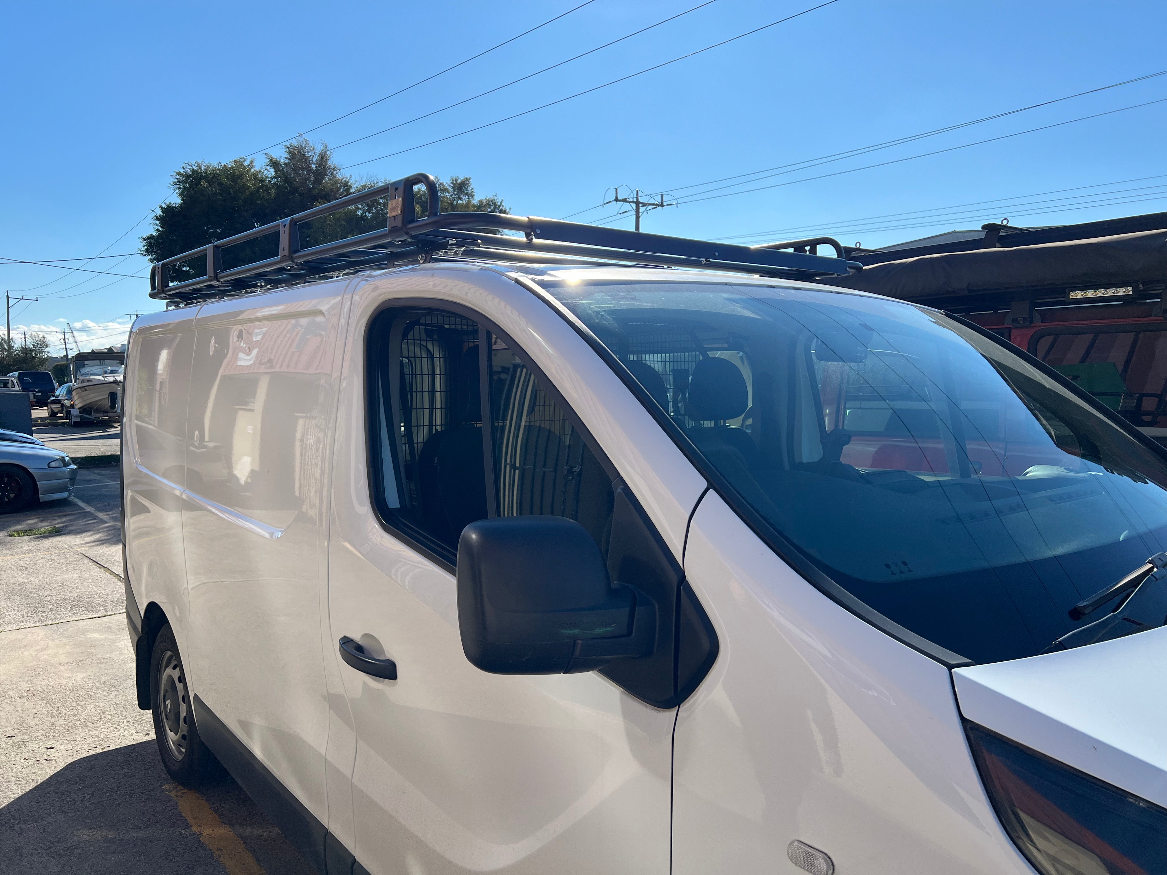 BISON 4X4 STEEL TRADESMAN ROOF RACK FOR RENAULT TRAFIC 2015+