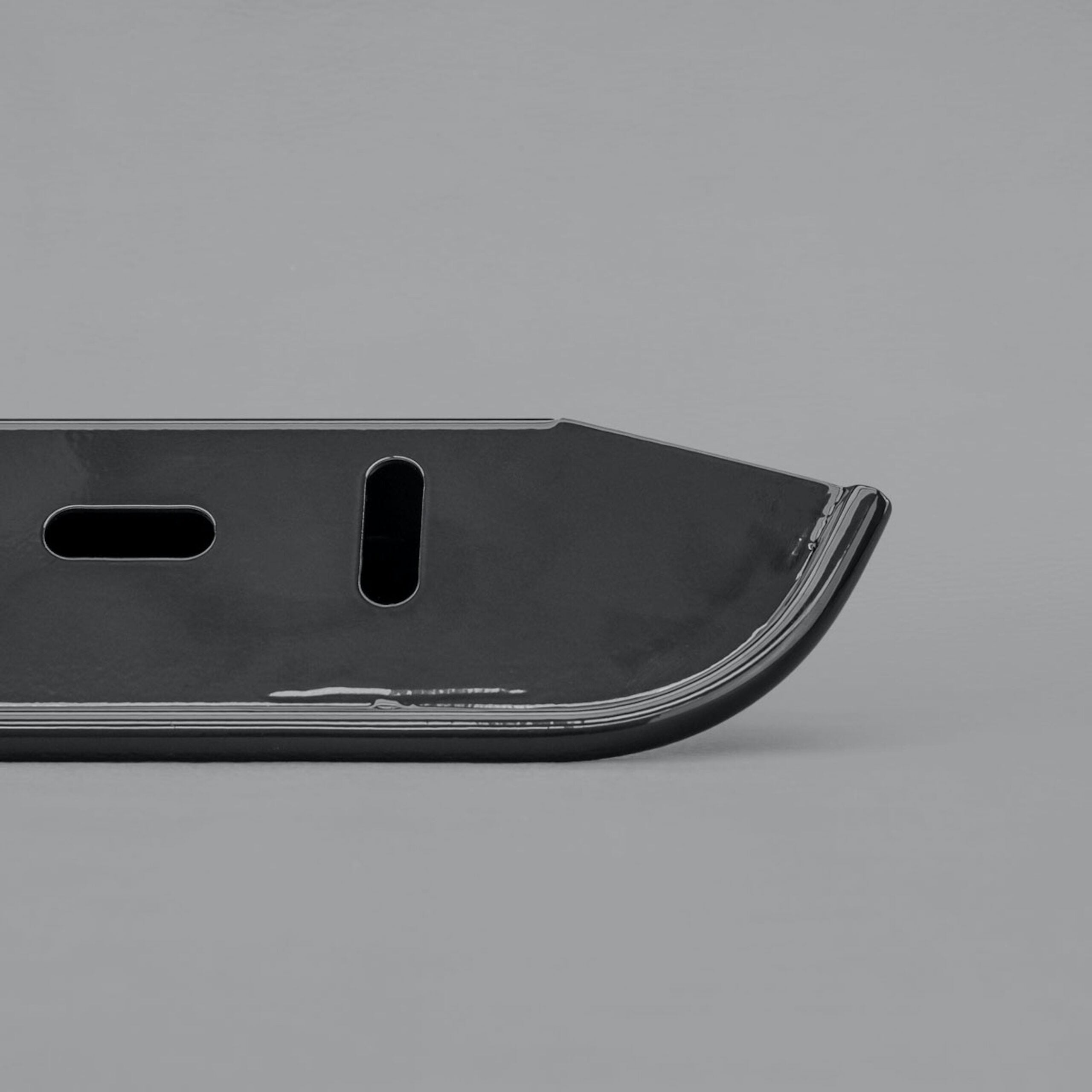 NUMBER PLATE LIGHT MOUNTING BRACKET