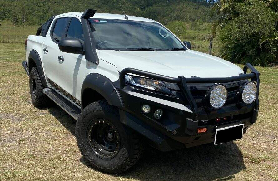 BISON 4X4 Fender Flares Wheel Arch Protector For Mitsubishi Triton 2019-2021 modified
