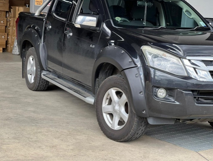 BISON 4X4 Fender Flares Guard Cover to suit Isuzu D-Max 2012 - 2015 Matte Black Modified design