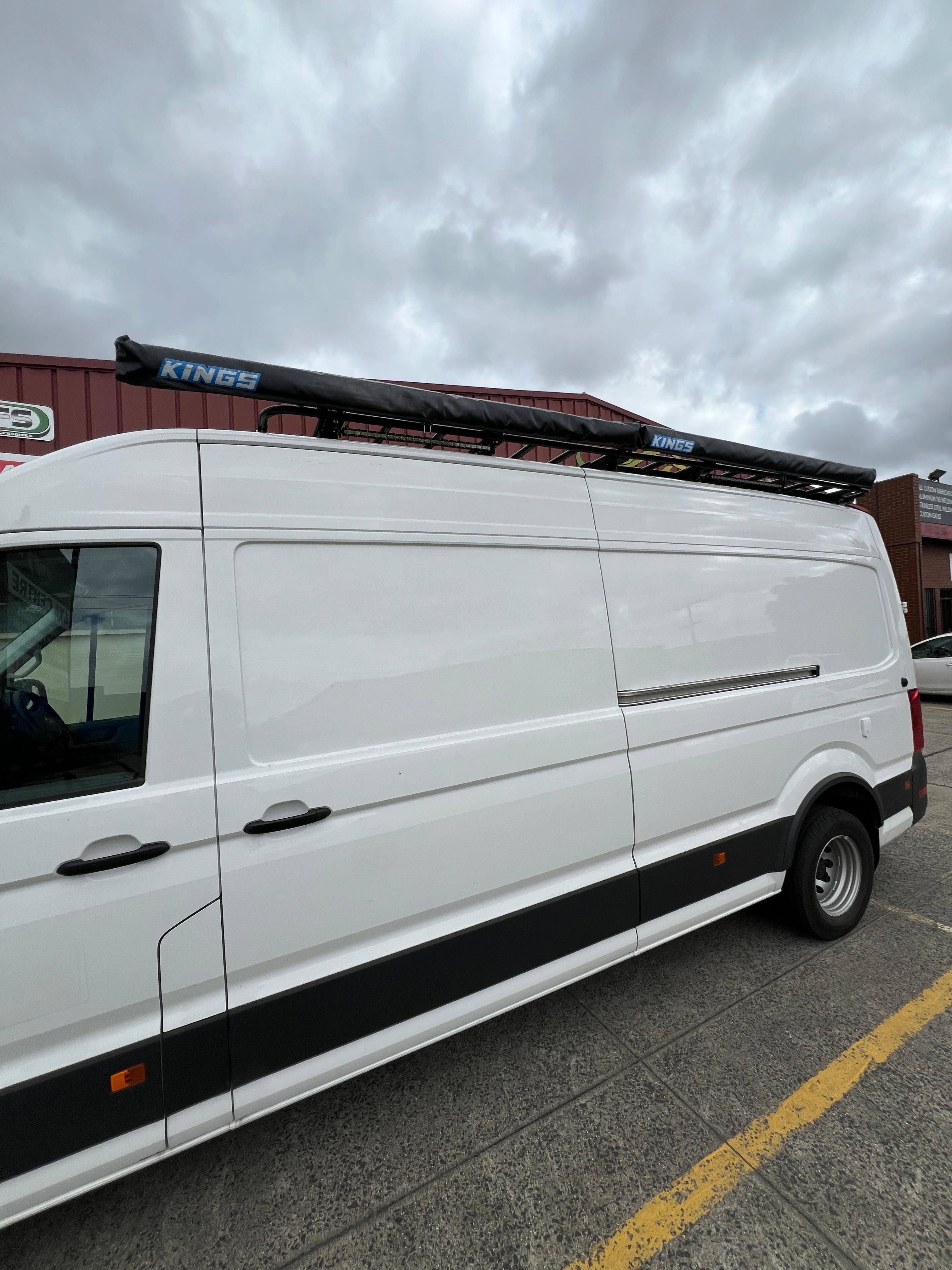 BISON 4X4 STEEL TRADESMAN ROOF RACK FOR VOLKSWAGEN CRAFTER 2F 2017+