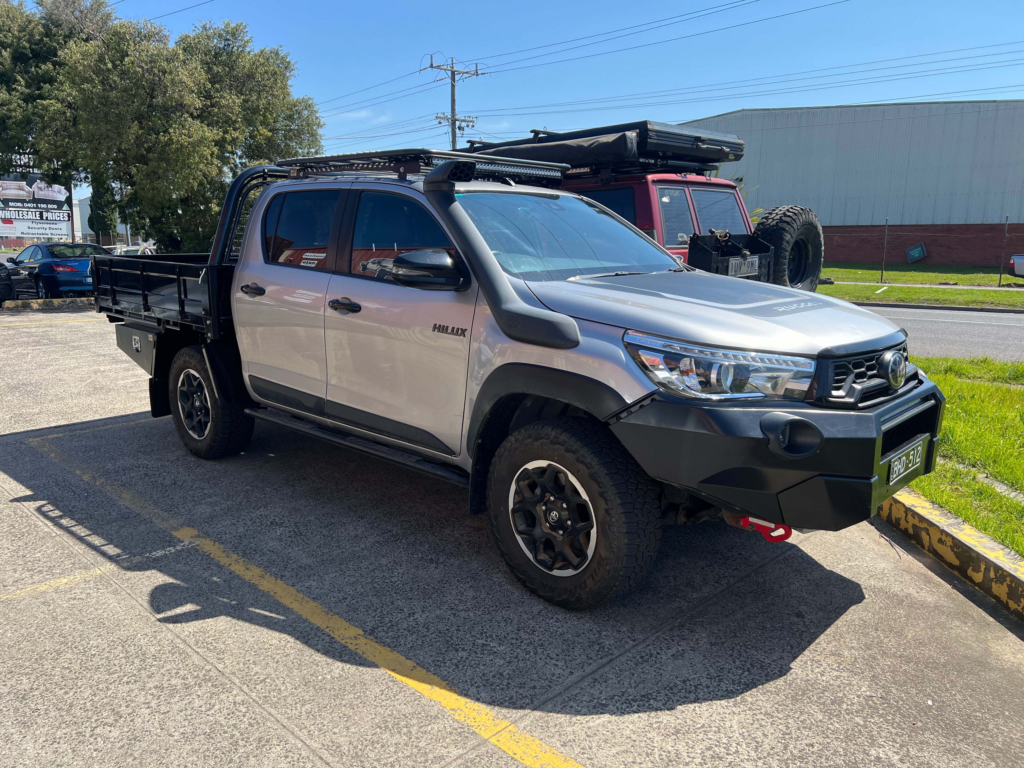 BISON-BAR NO LOOP FOR TOYOTA HILUX 2021+ BY BISON 4X4