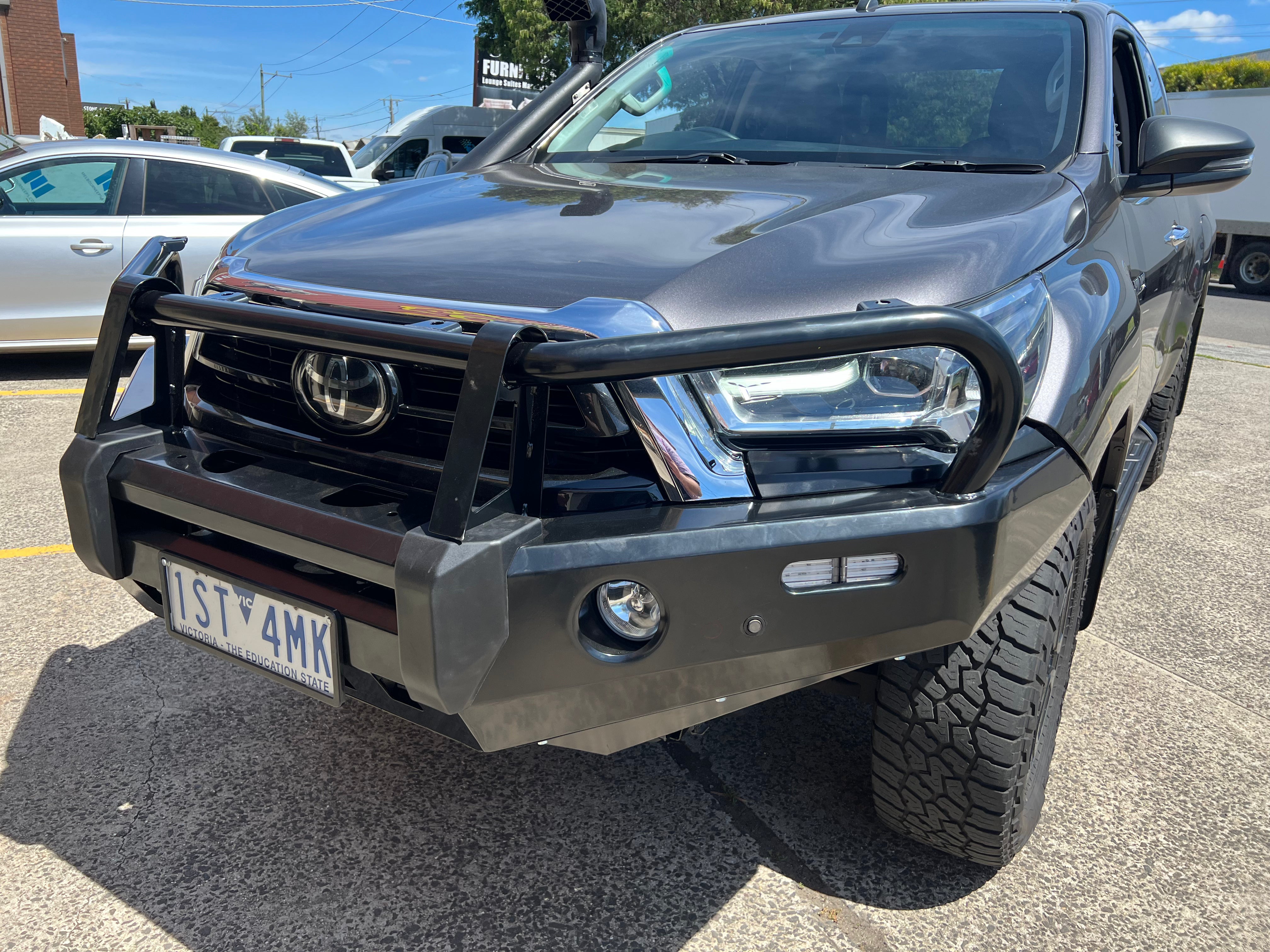 BISON-BAR FOR  TOYOTA HILUX 2018-2021  BY BISON 4X4