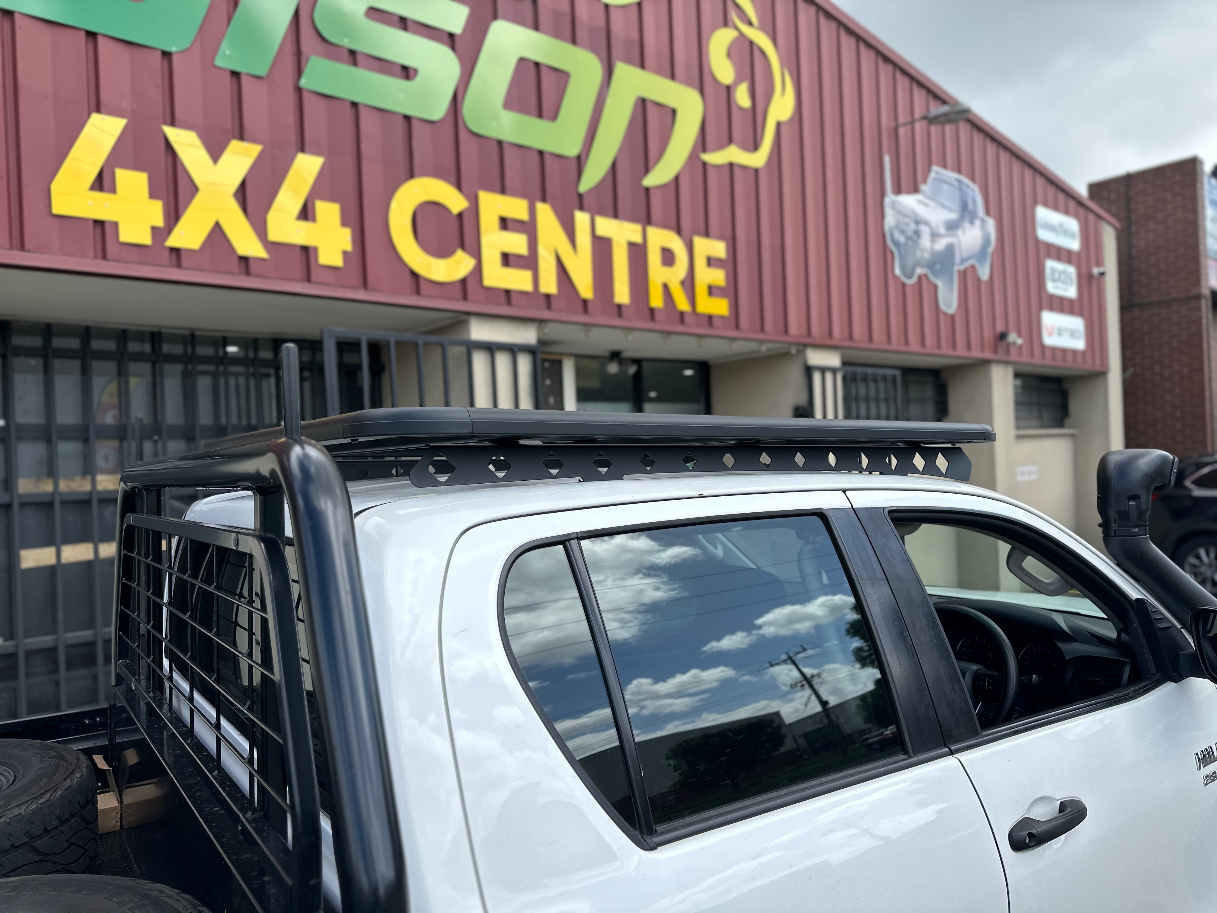 BISON 4X4 MONTANA STYLE RACK FOR TOYOTA HILUX 2005-2011