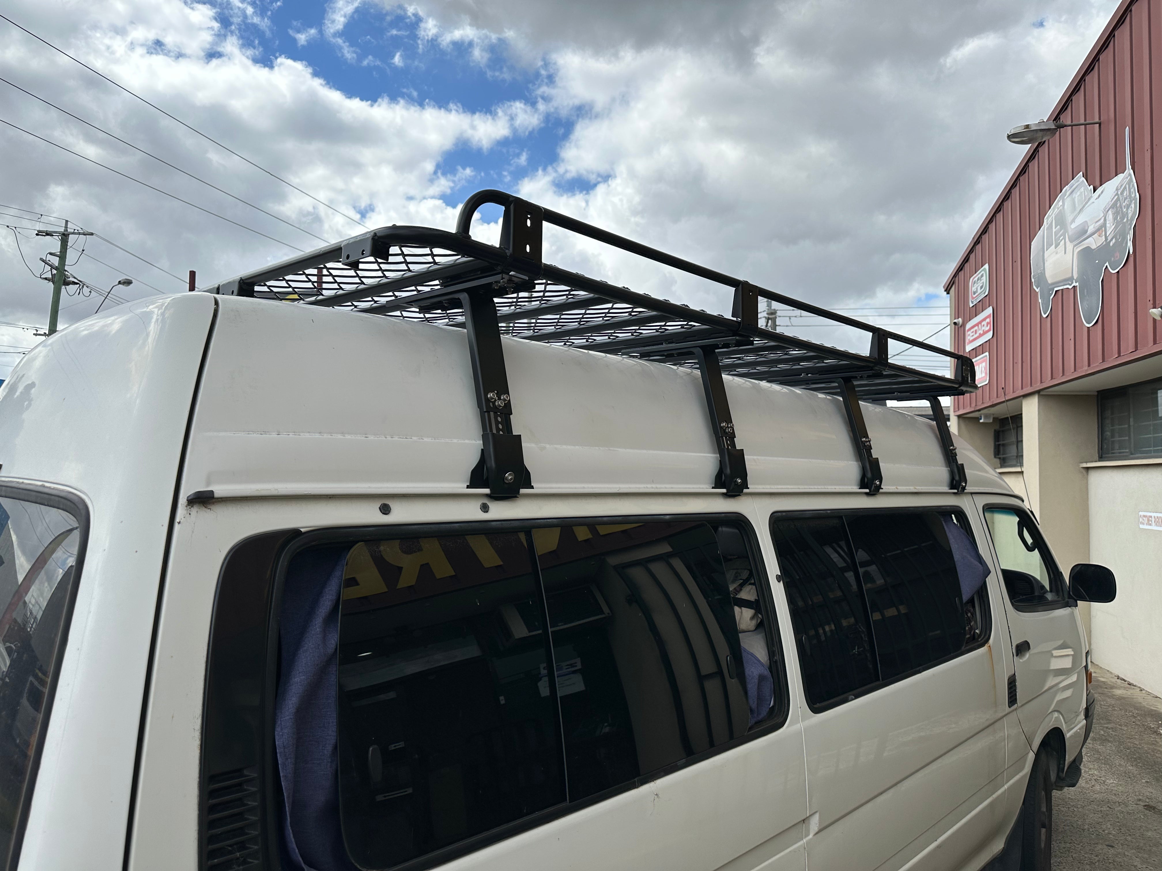 BISON 4X4 DAKOTA STYLE TRADESMAN RACK FOR TOYOTA HIACE | 3000mm x 1464mm