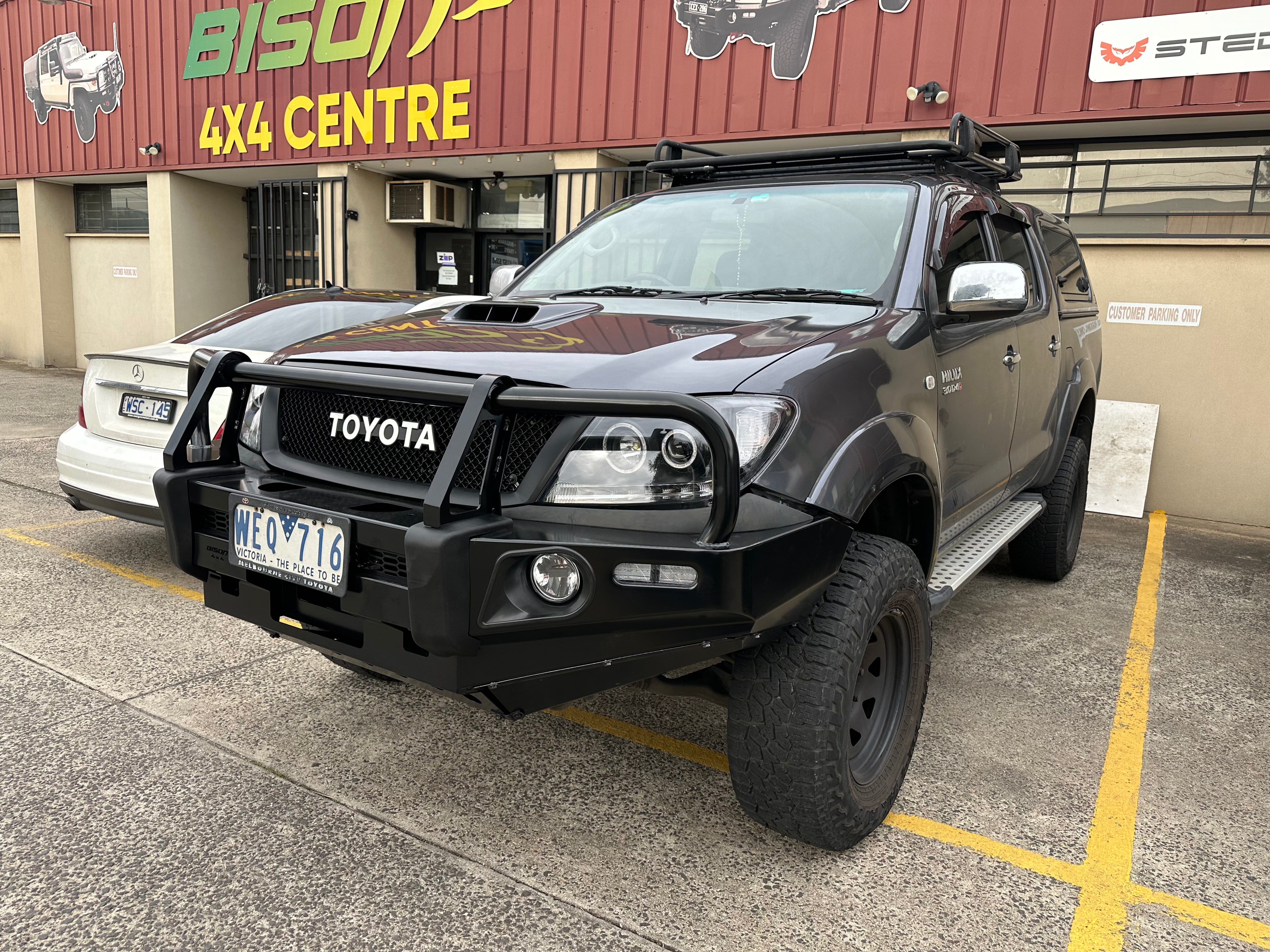 BISON 4X4 BULLBAR FOR TOYOTA HILUX 2005-2011