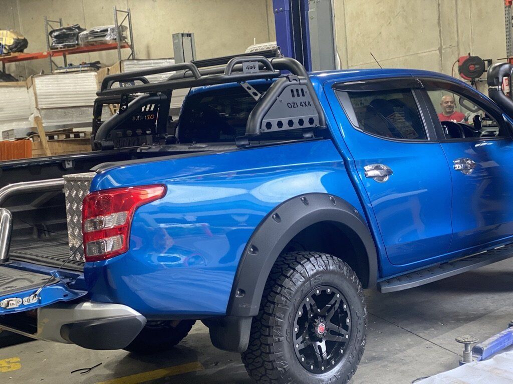 BISON 4X4 Fender Flares Wheel Arch Protector For Mitsubishi Triton 2015-2018 modified