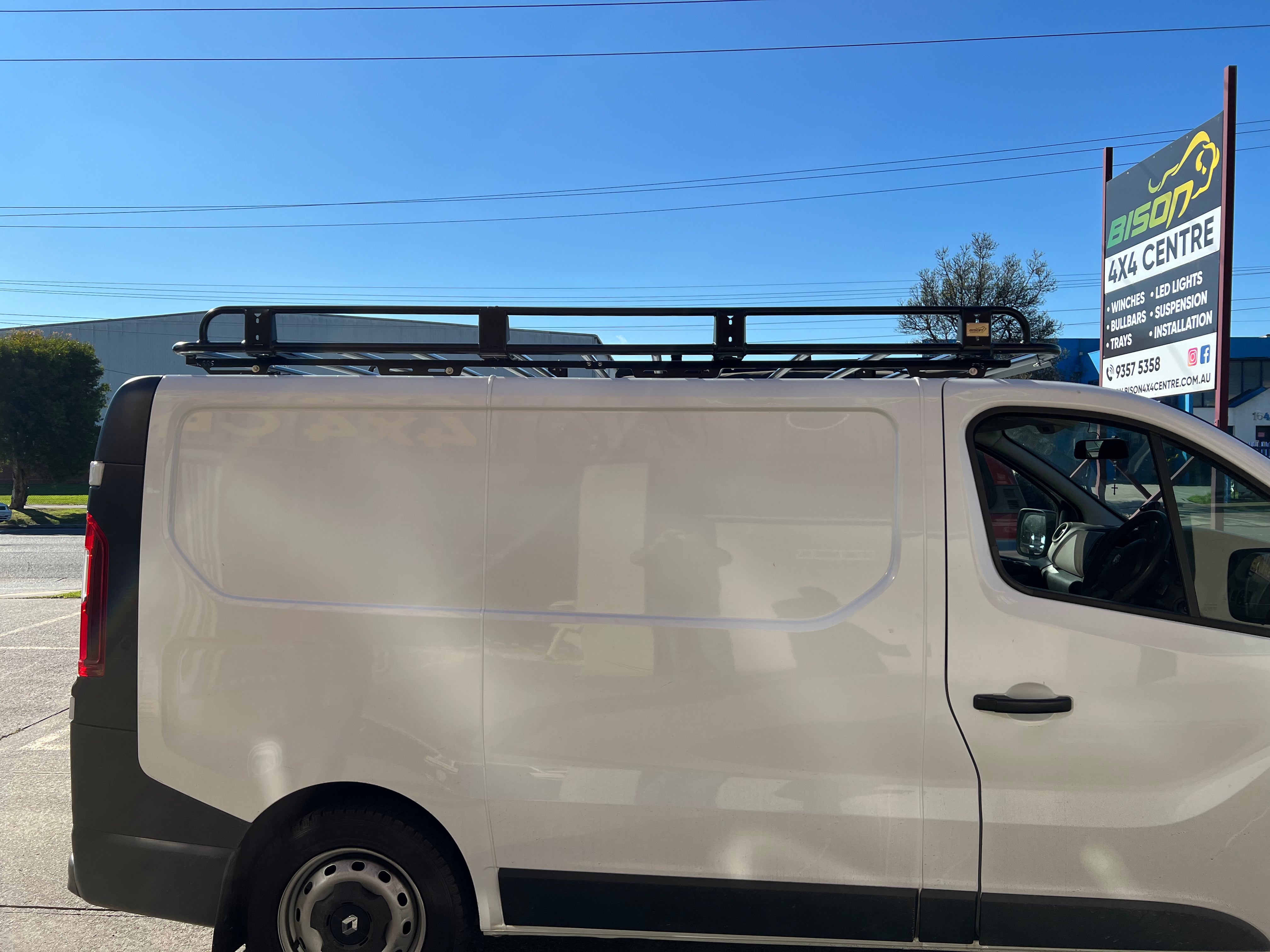 BISON 4X4 STEEL TRADESMAN ROOF RACK FOR RENAULT TRAFIC 2015+