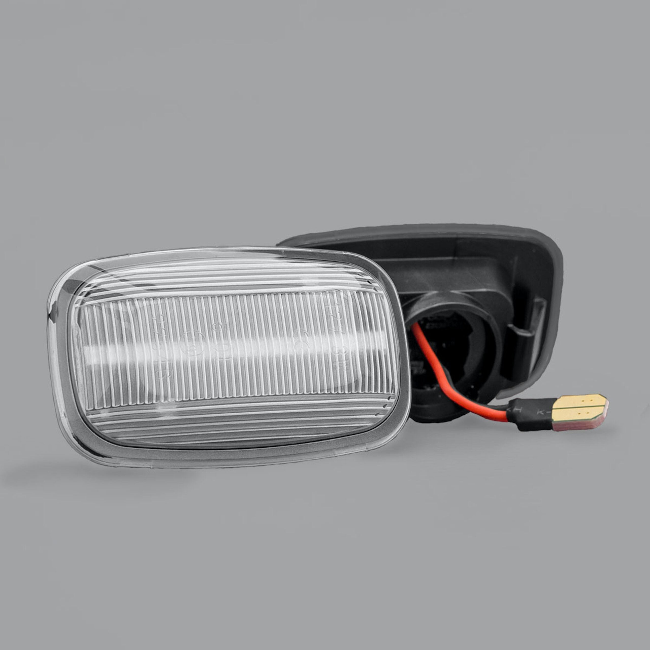 DYNAMIC LED SIDE MARKER TO SUIT TOYOTA 70 & 100 SERIES LANDCRUISER