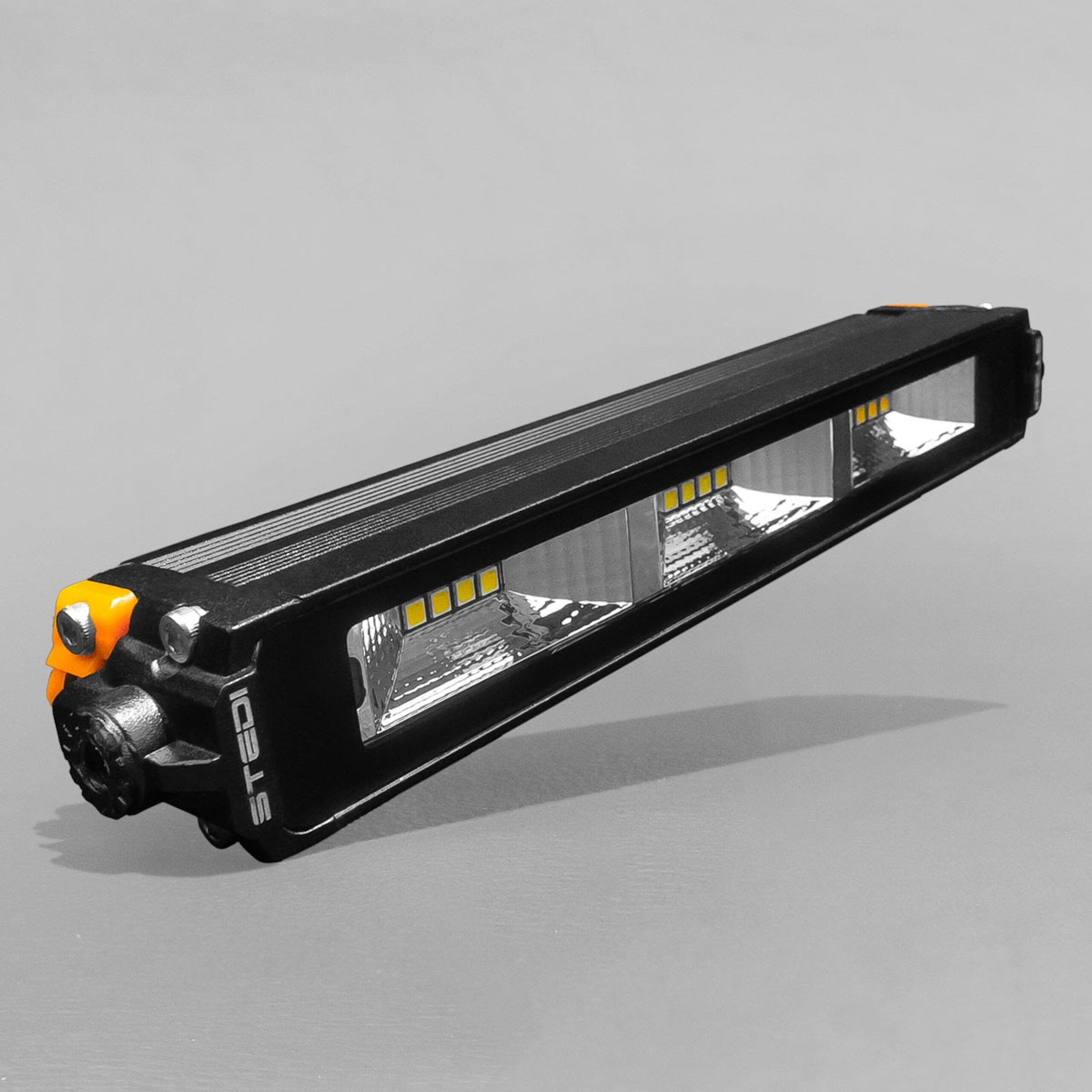 MICRO V2 7.8 INCH 12 LED FLOOD LIGHT