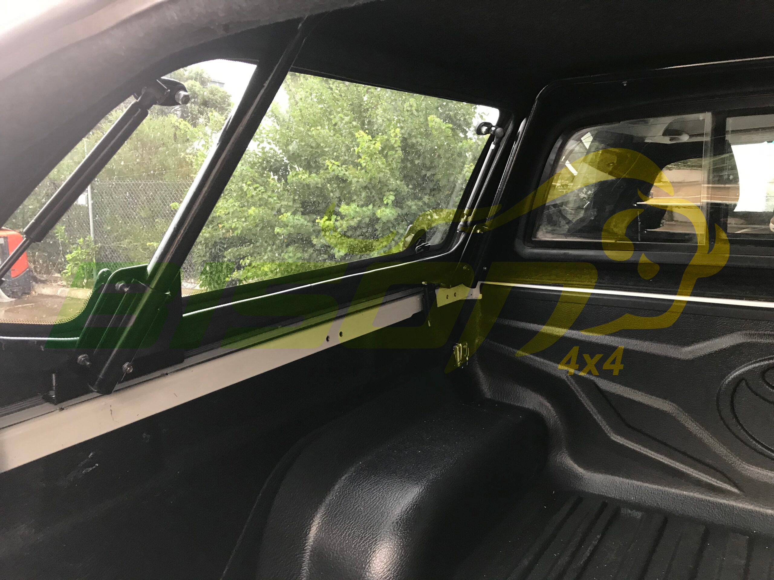 Steel Internal Support for Holden Colorado with ARB Fiberglass Canopy Hi Roof